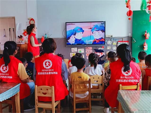 逃离整洁房屋